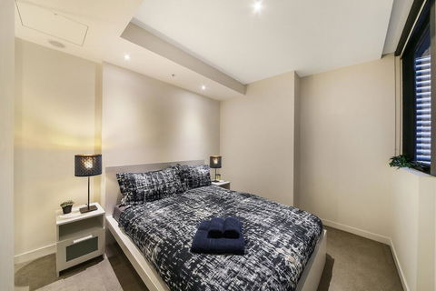 A Central & Cozy 2BR Apt Near Federation Square - VIC Tourism 1