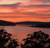 A Lakehouse Escape - VIC Tourism