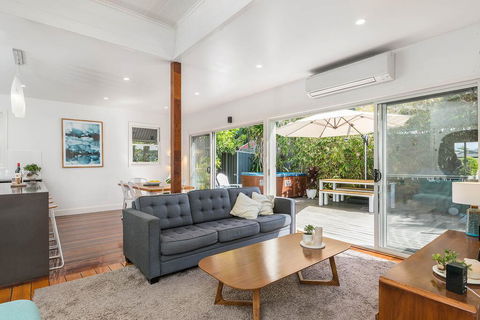A PERFECT STAY - Aaloka Bay - VIC Tourism 1