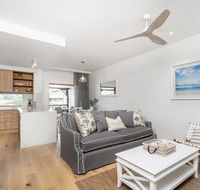 A PERFECT STAY - Luxe  Bloom - VIC Tourism