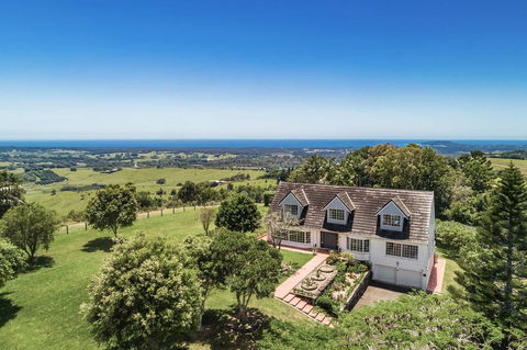A PERFECT STAY - Pacific Ridge - VIC Tourism 1