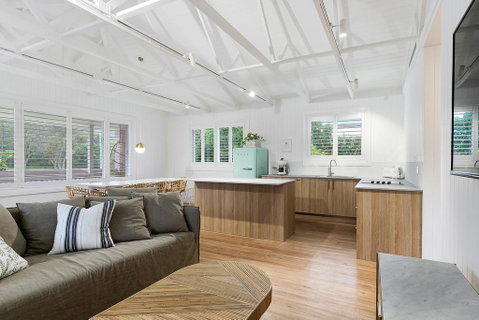 A PERFECT STAY - Sunset Beach - VIC Tourism 1