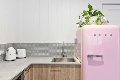 A PERFECT STAY - Sunset Beach - VIC Tourism 3