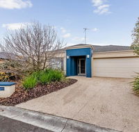 A TOUCH OF CLASS - PET FRIENDLY OUTSIDE ONLY - VIC Tourism