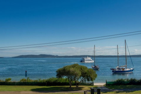A Yachtsmans Rest, Unit 4/37 Victoria Parade - VIC Tourism 3