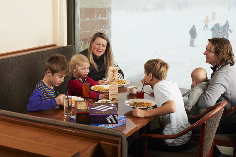 Abom Hotel - VIC Tourism 3