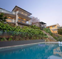 Absolute Waterfront Lakehouse Fishing Point Waterfront Pool Jetty - VIC Tourism
