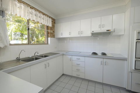 ACACIA - WEEKLY ONLY - VIC Tourism 2