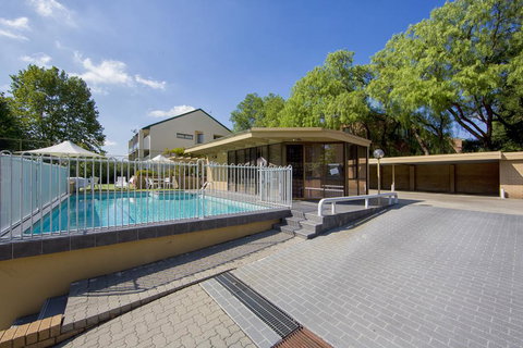 Accommodate Canberra - Kingston Court - VIC Tourism 2