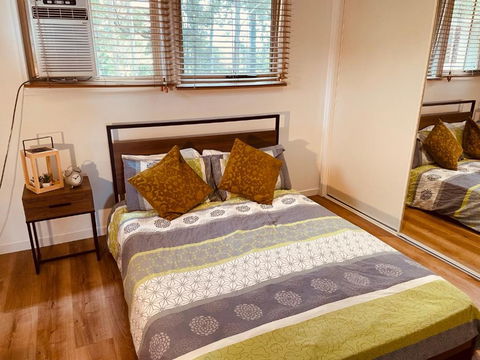 Easy Room Next To Bond University - VIC Tourism 0