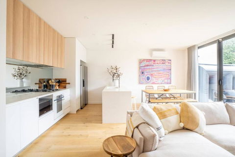 Discover An Idyllic Boho Style Retreat In Geelong - VIC Tourism 0