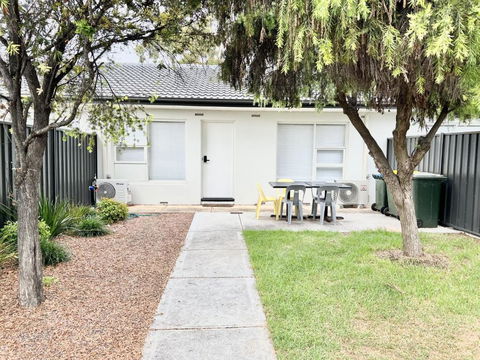 Dishwasher,ac,dryer Campbelltown Courtyard East - VIC Tourism 1