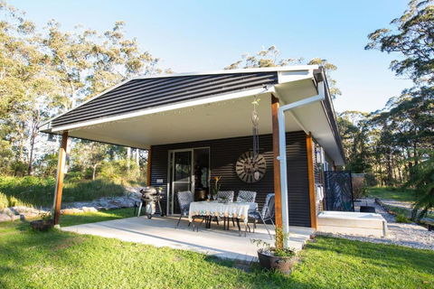 Dorrigo Bush Pepper Retreat - VIC Tourism 0