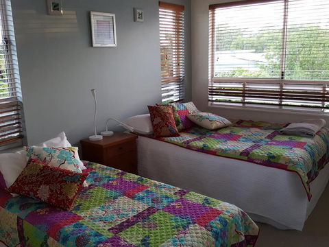 Drifters Apartment - VIC Tourism 1