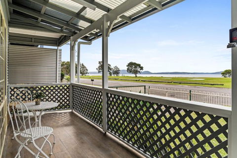 Driftwood Cottage Your Coastal Haven - VIC Tourism 3