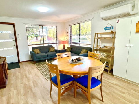Dunsborough Beach House - VIC Tourism 1