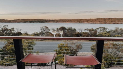 Dusk Coffin Bay - VIC Tourism 0