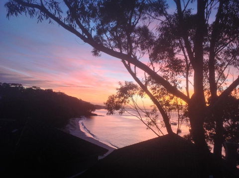 Dutchies Beachside Retreat - VIC Tourism 1