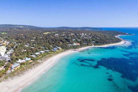 Eagle Escape I Private Properties - VIC Tourism 0
