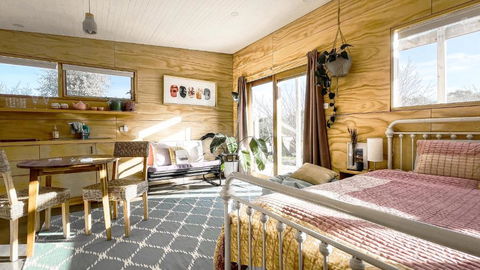 Escape To A Peaceful Eco Studio In Private Garden - VIC Tourism 0