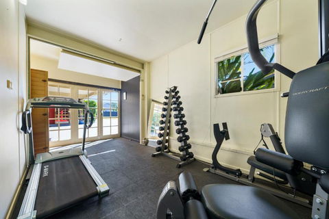 Esk Wivenhoe Motor Inn - VIC Tourism 4