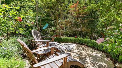 FROGWELL HOLLOW Immerse Into An Idyllic Fairytale - VIC Tourism 2