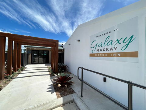 Galaxy Mackay Motor Inn - VIC Tourism 0