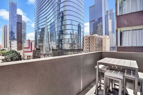 Gem In Heart Of Melbourne CBD - VIC Tourism 2