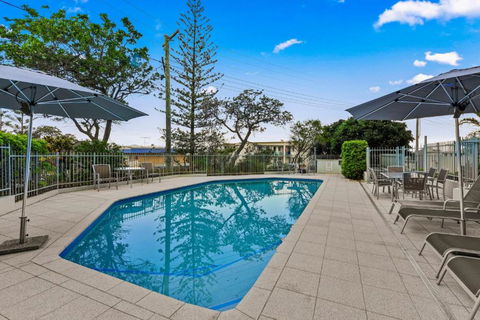 Gena Apartments Unit 10 Kings Beach QLD - VIC Tourism 1