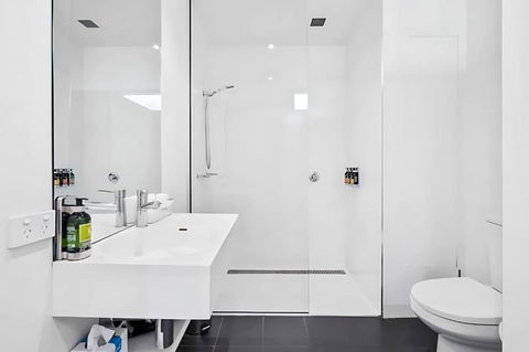 Gibson Mill Waterfront Loft Apartment - 303 - VIC Tourism 3
