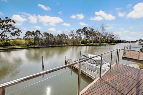 Gippsland Lakehouse A - VIC Tourism 4