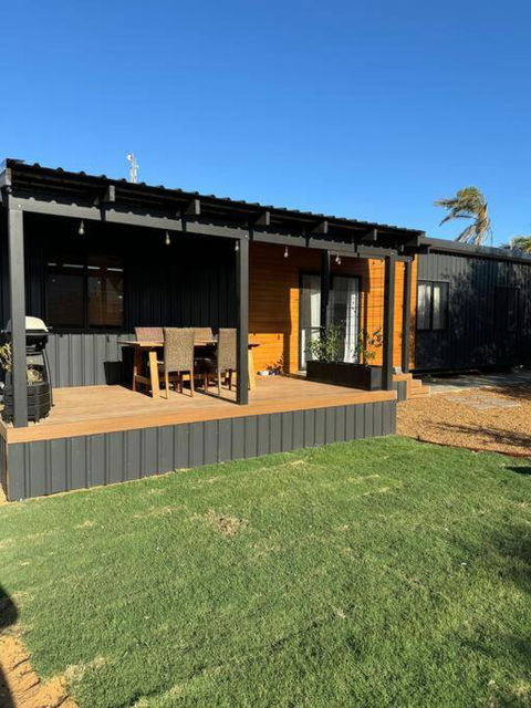 Glass Street Retreat - VIC Tourism 4