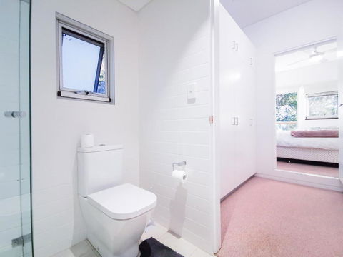 Glebe Guest House Air-con - VIC Tourism 2