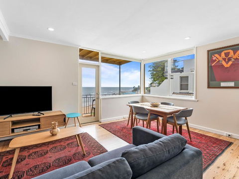 Golden-Sands- 3-66-Ocean-Pde - VIC Tourism 2