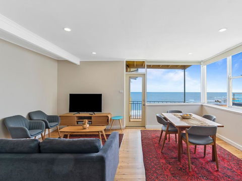 Golden-Sands- 3-66-Ocean-Pde - VIC Tourism 1