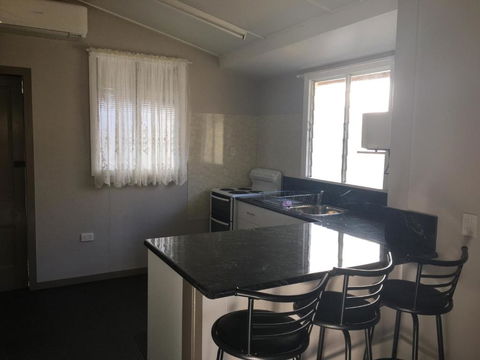 Goondihill Hotel - VIC Tourism 2