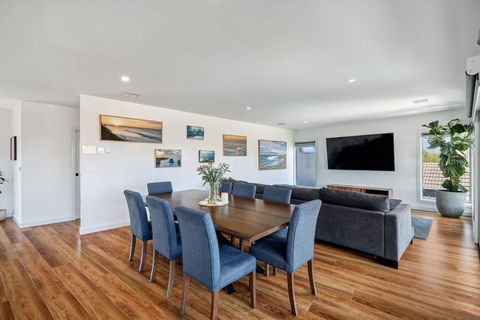 Gorgeous Grandview Getaway - VIC Tourism 2