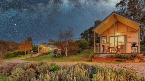 Grace Cottages - VIC Tourism 0