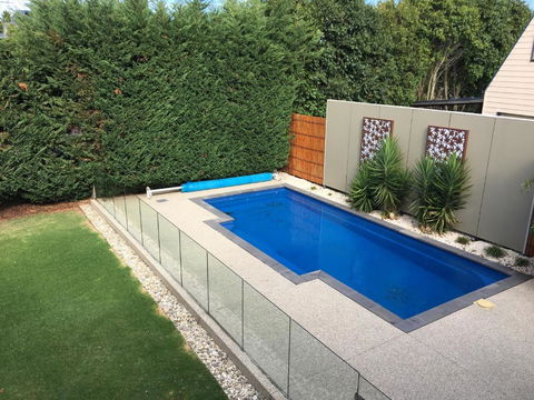 Grand Escape McKenzie - Solar Heated Pool WiFi, Netflix 5 Bdrm 4bthrm, Free 8kW EV Chging - VIC Tourism 2