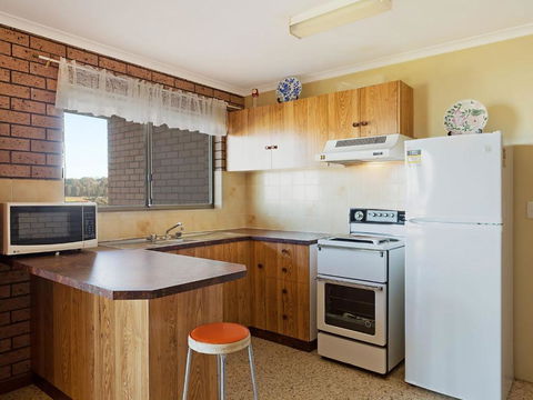 Grandview Apartment Ocean Views - VIC Tourism 4