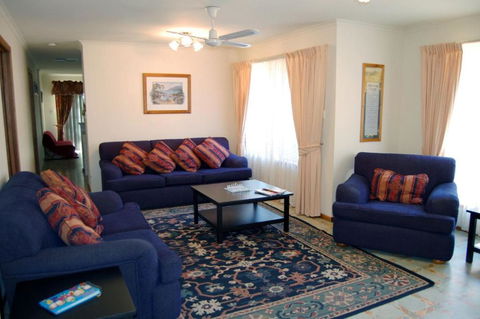 Great Home Close To Encounter Lakes Beach - VIC Tourism 2