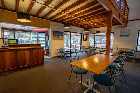 Great Western Motel Norseman - VIC Tourism 4