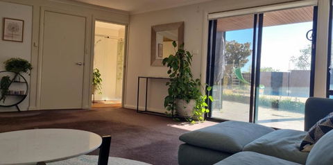Guest Suite In Duffy - VIC Tourism 1