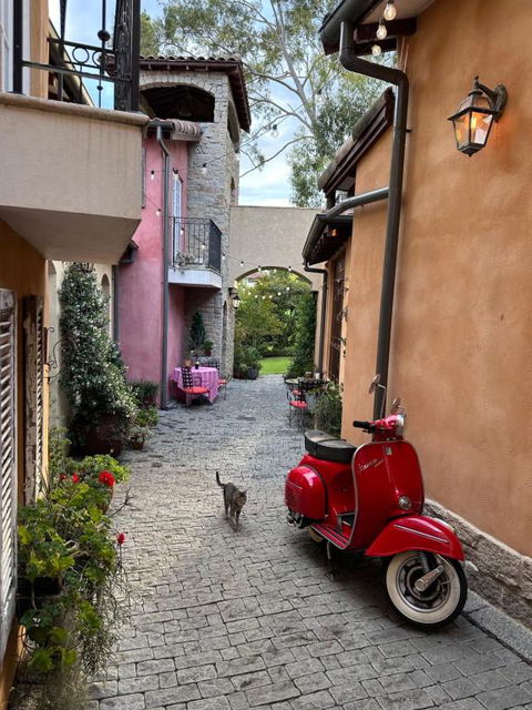 Guestlands Italia B&B - VIC Tourism 0
