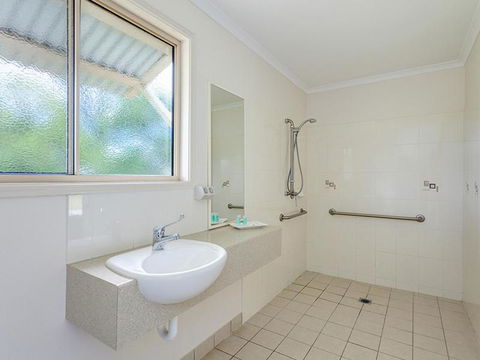 Gunabul Homestead & Golf Course - VIC Tourism 4
