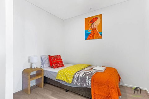 Happy Home In Auburn Close To Olympic Park - VIC Tourism 2