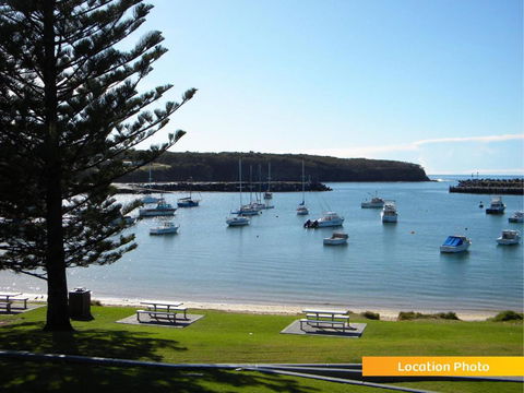 Harbour Breeze - VIC Tourism 0