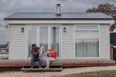 Gumnut Cottage Gippsland - Tiny Romantic Escape W King Bed Mountain Views - VIC Tourism 1