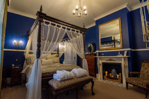Heytesbury House - VIC Tourism 0