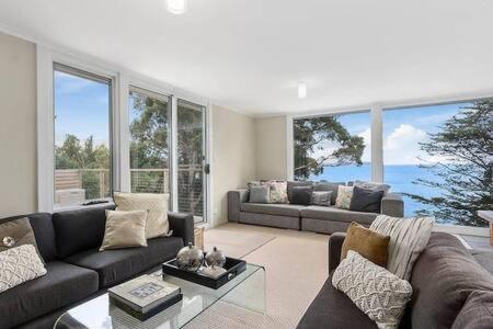 Hidden Bay Retreat-5 Bed- 15min To Hobart - VIC Tourism 1